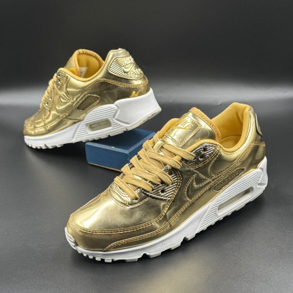 Wmns Nike Air Max 90 Metallic Gold - Picture 7 of 10